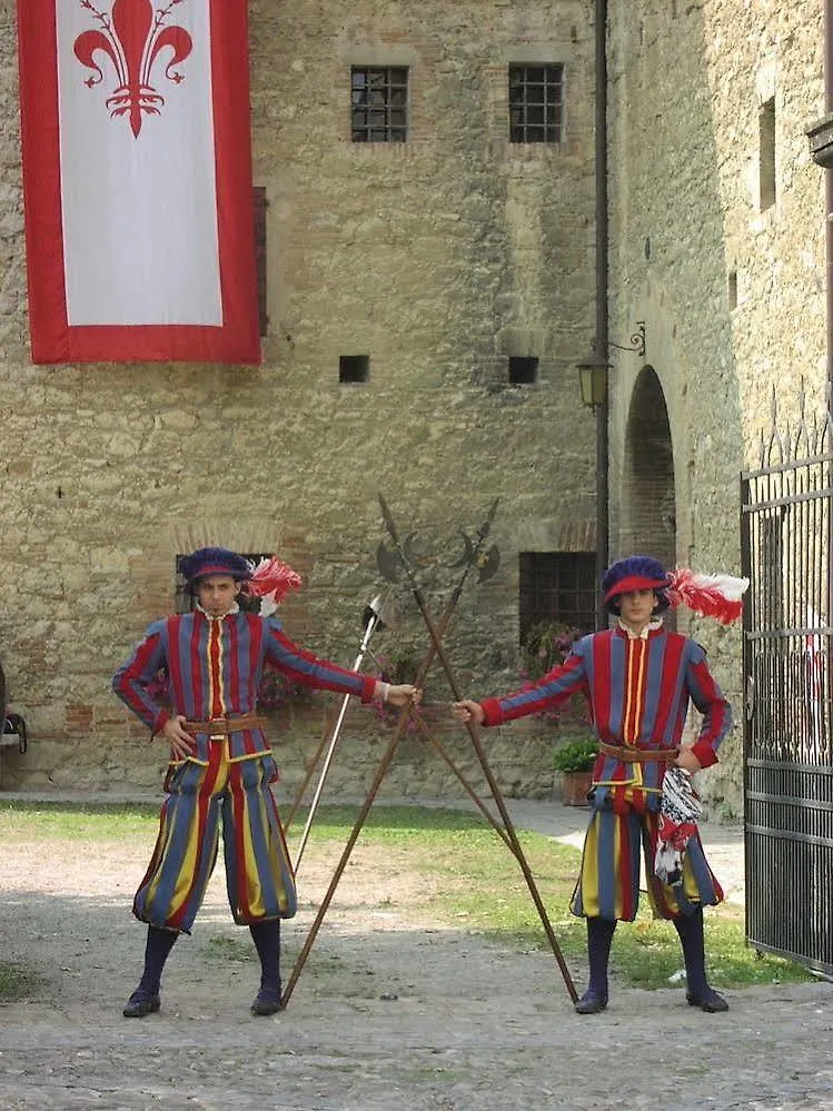 *** Alojamento de Acomodação e Pequeno-almoço Castello Del Capitano Delle Artiglierie Acomodação com café da manhã Castrocaro Terme Itália