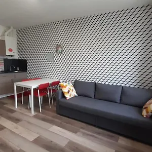 Ristrutturato - Appartamento
